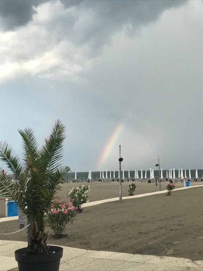 Marina Surf Ξενοδοχείο Năvodari Εξωτερικό φωτογραφία